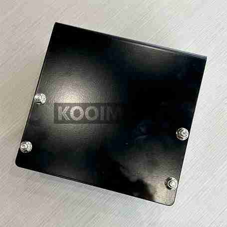 COLLAB Spout Light 4